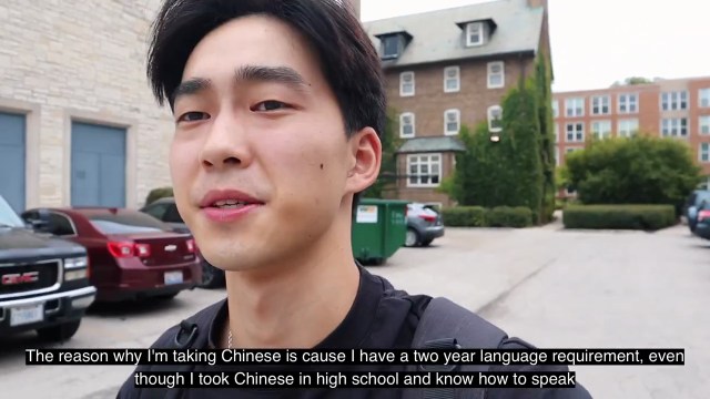 大学开学第一天 视频封面