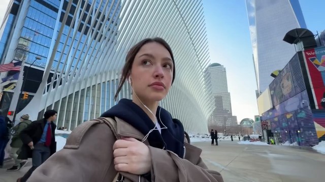 摸索我的20岁 视频封面